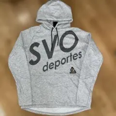 Svolme 前ポケット付きパーカー