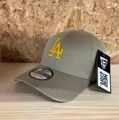 ◆海外正規品◆ ニューエラNew Era LAキャップ帽子ドジャースカーキ色黄色