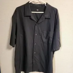 UNIQLO XL ブラック オープンカラーシャツ　2024年