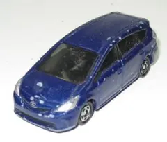 トミカ トヨタ・プリウスα　ミニカー