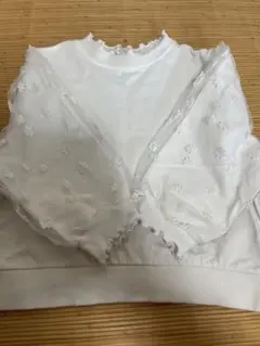 キッズ　トップス　ブラウスボリューム袖 ホワイト 長袖 100 同梱400円