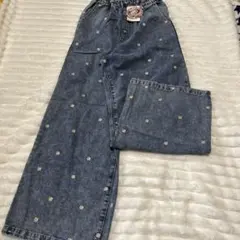 新品❣️❣️❣️Helm お花デイジー柄刺繍デニムパンツ