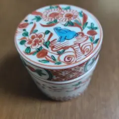 古伊万里】 赤絵 花文 一輪挿し 油壺 高さ6.5cm 幅9.5cm 骨董品 - メルカリ