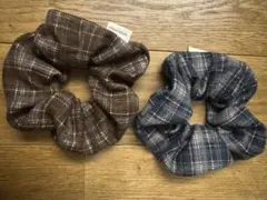 シュシュ　チェック　茶色　ブラウン　ピンク　緑