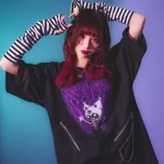 REFLEM 【レフレム】サンリオコラボクロミプリントビ ッグTシャツ【レア】のサムネイル