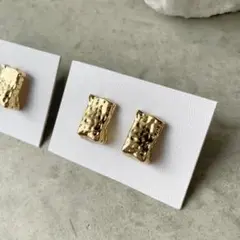 ゴールド長方形樹脂ピアス・ピアス・イヤリング