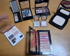 アイシャドウなど　8点セット（ CHANEL,KATE, REVLON等)