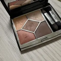 Dior アイシャドウパレット