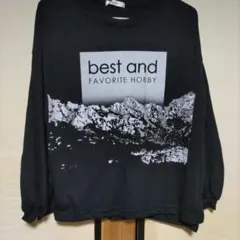 ブラック 山のグラフィック スウェット