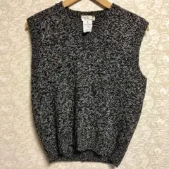 【アニエス・ベー】laine wool ベスト（価格交渉不可）のサムネイル