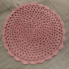 ハンドメイド　レース編みドイリー