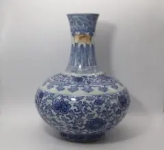 中国 清時代 大製乾隆年製 染付 纏枝花卉紋天球瓶 高さ37cm 260715