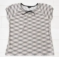 BURBERRY　tシャツ