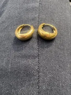 ゴールドカラー フープピアス 両耳用　金属アレルギー対応