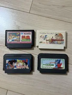 ファミコンソフト4本セット　ドラゴンボール　ガンダム　ファイナルファンタジー
