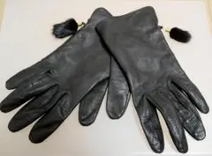 レディース　ブラックレザー手袋 　ファー付き