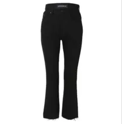 美品 MADISONBLUE マディソンブルー ヘムカット フレア デニムパンツのサムネイル