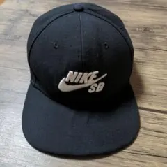 NIKE SB ブラックキャップ