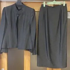 ダークグレー ジャケット・トップス・スカートセット