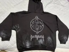 バレンシアガ　BALENCIAGA BB メタルロゴ　パーカーのサムネイル