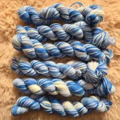 ウール100%毛糸　青　白　グラデーション　編み物　300g　手芸
