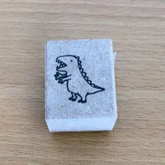 新品！ こどものかお ピッコロスタンプ 恐竜　スタンプ　木製スタンプ はんこ