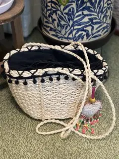 Item thumbnail for item acdc6f9d-4fb7-411e-8239-0f6ac11451b1