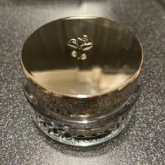 LANCOME アプソリュ フェイスパウダー ルースパウダー 透明感 ツヤ肌のサムネイル