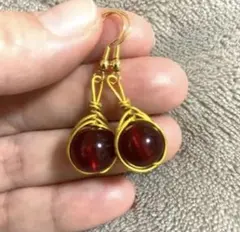 レッドアンバーピアス