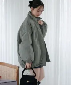 flower ユースフルナイロンコート カーキ