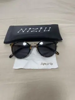 NiziU サングラス Light it Up MAYA
