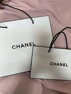 CHANEL ショッパー 大小