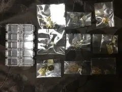 イヤリング・ネックレスと収納ケース