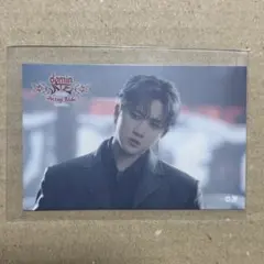 straykids dominate ステッカー 会場　fcくじ　チャンビン