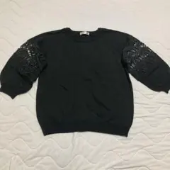 レース付き黒五分袖ニット