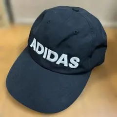 ★adidas★刺繍かっこいいキャップ！！