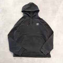 UMBRO アンブロ パーカー 古着 ロゴ 刺繍 XL 黒 白 16512