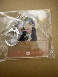 CUTIE STREETラブトレ衣装ラッフルくじ 川本笑瑠　アクリルキーホルダー