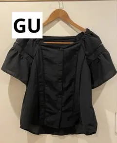 【即購入可能】　GU トップス　黒　半袖