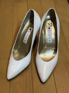 DIANA ホワイト ハイヒール 8cm