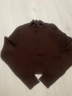 H&M リブニットセーター　クロップド丈