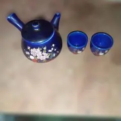 青い花柄急須と湯呑みセット
