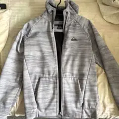 QUIKSILVER ジップアップパーカー グレー Mサイズのサムネイル