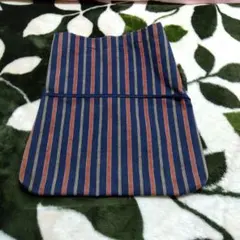 ストライプ柄サコッシュバッグ