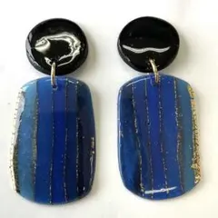 5269 ブラックカボションとブルーストライプグラデーションチャーム