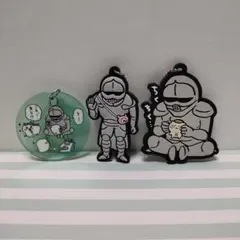 ちいかわ ラバー キーホルダー 鎧さん