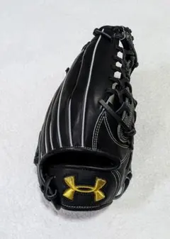 Under Armour アンダーアーマー　 軟式グローブ 外野手用　黒　新品 全紐交換済み】 アンダーアーマー 軟式グローブ / 外野手用