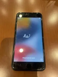 iPhone7 ブラック　本体（SIMロック解除済）⑦バッテリー100%