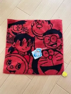 ドラえもん50周年タオル　赤