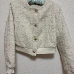 ホワイト ブルゾン